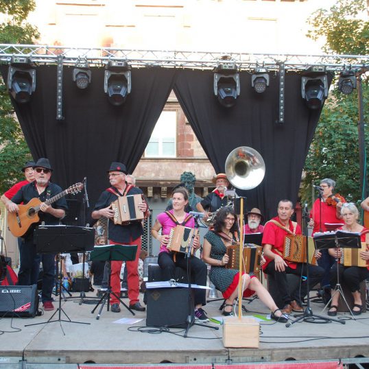Club de musiques traditionnelles à la MJC de Rodez