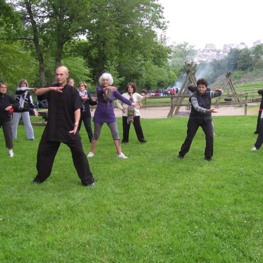 Cours de Qi Gong pour ainés à la MJC de Rodez