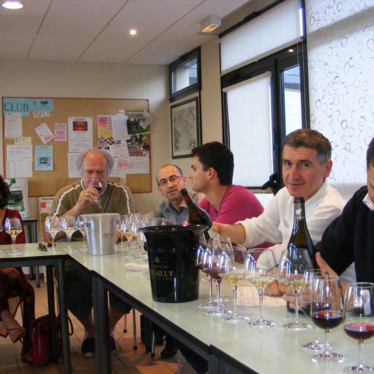 Ateliers de dégustation de vins à la MJC de Rodez